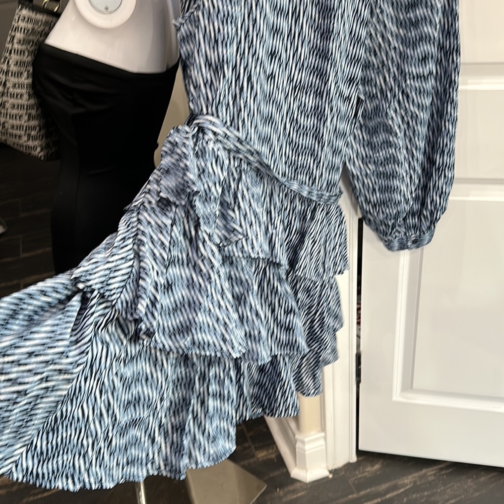 Banana republic dress - Picture 3 of 6